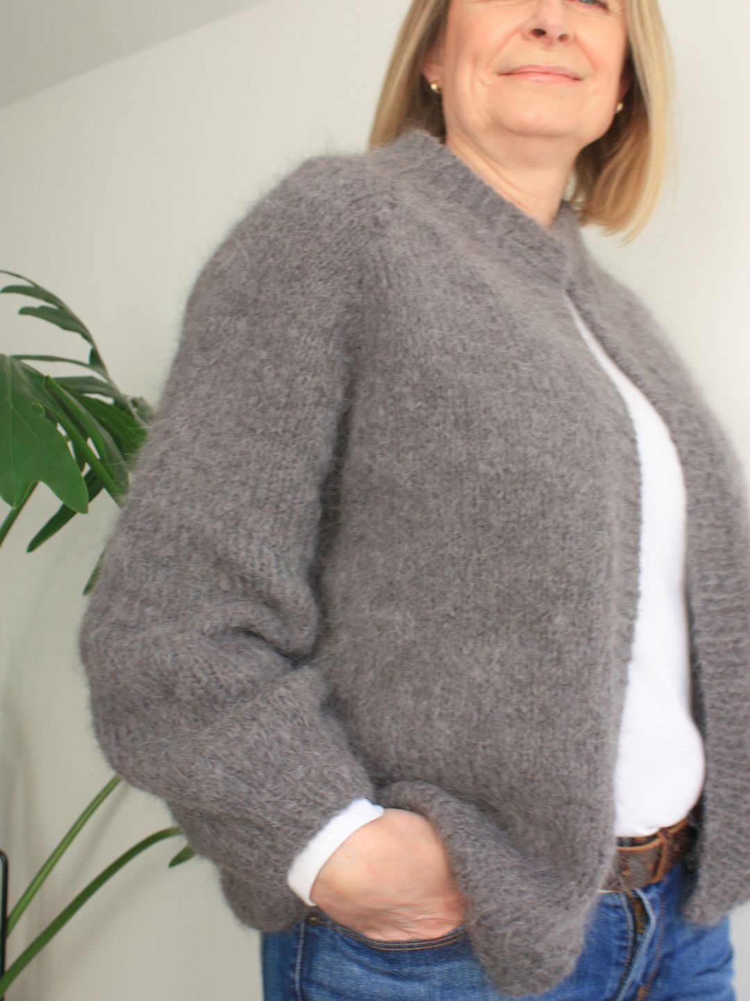 Chunky Raglan Cardigan Knitting Pattern - Skyja Cardigan - King & Eye