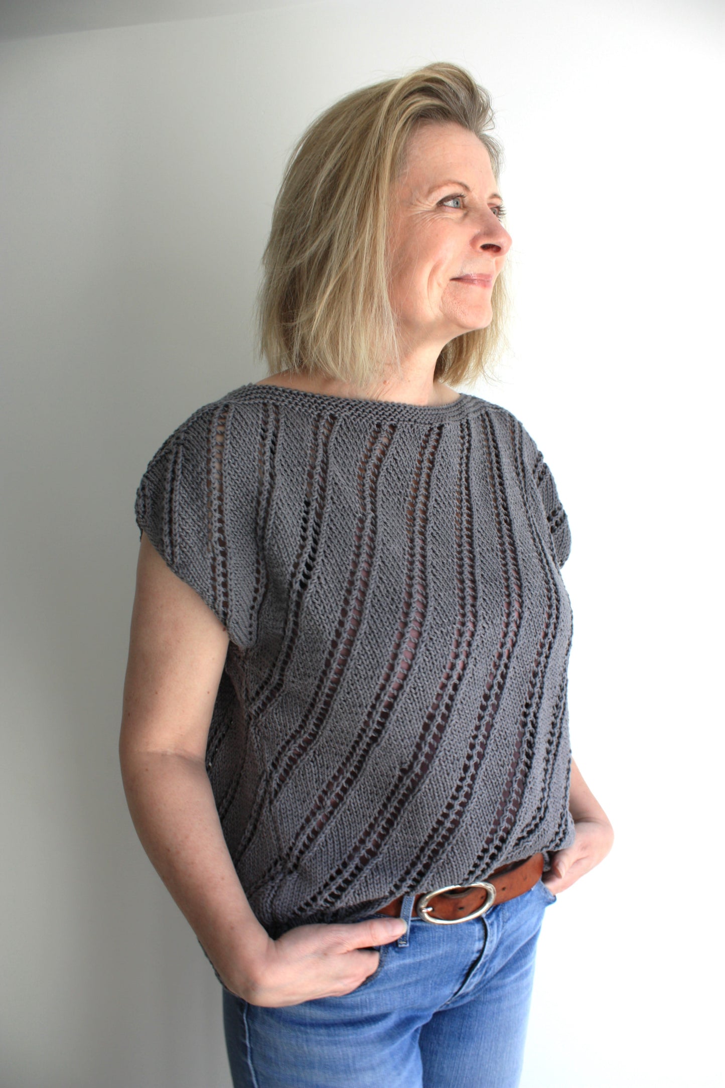 Lepidium Easy Lace Tee Knitting Pattern - King & Eye
