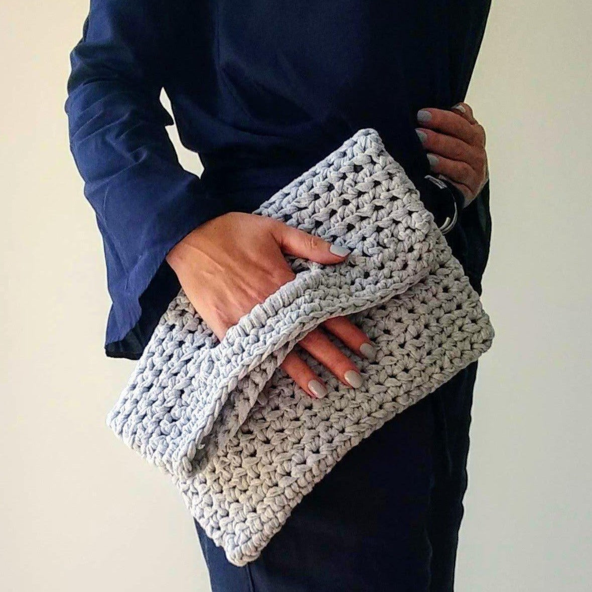 Easy Crochet Pattern - Crochet Boho Bag Pattern (Perfect with T Shirt Yarn) - King & Eye
