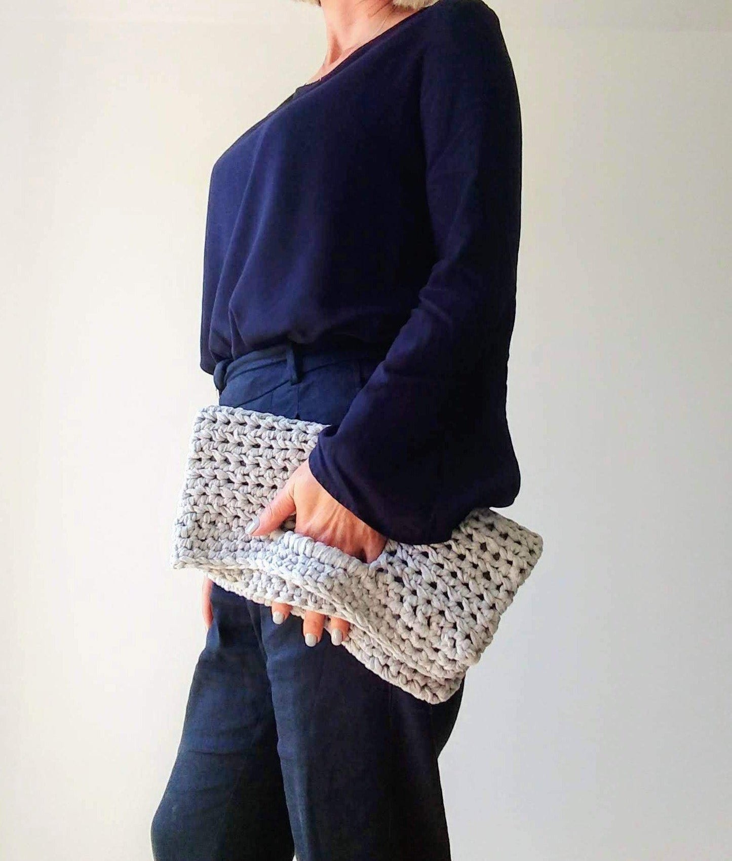 Easy Crochet Pattern - Crochet Boho Bag Pattern (Perfect with T Shirt Yarn) - King & Eye