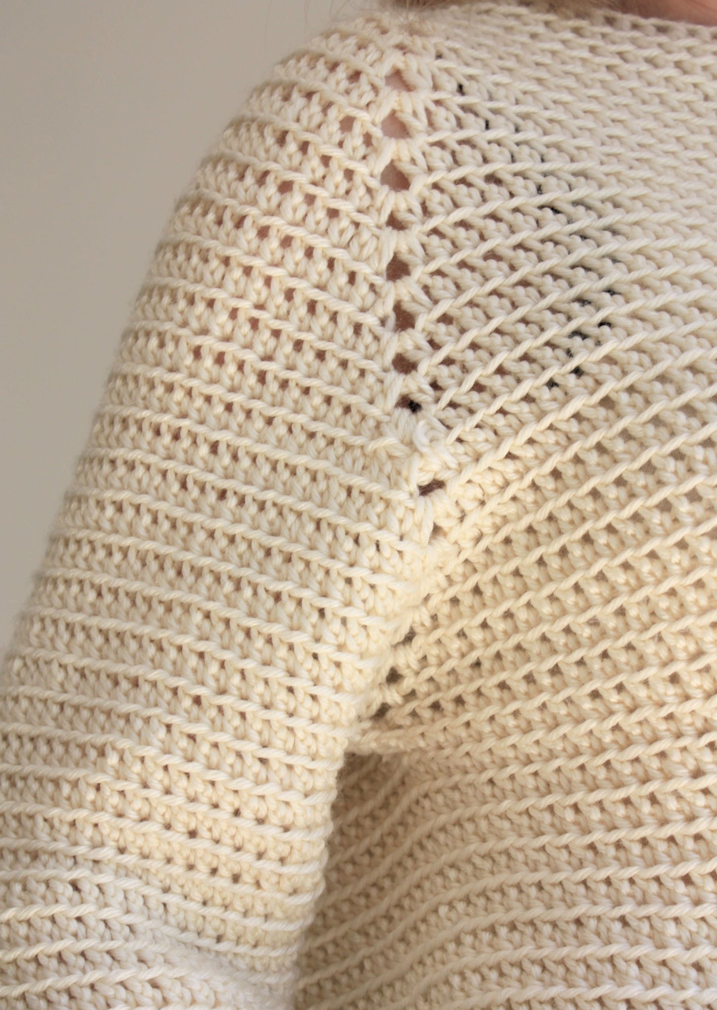 Easy Crochet Pattern - Top Down Raglan | St Ives Slouchy Sweater - King & Eye