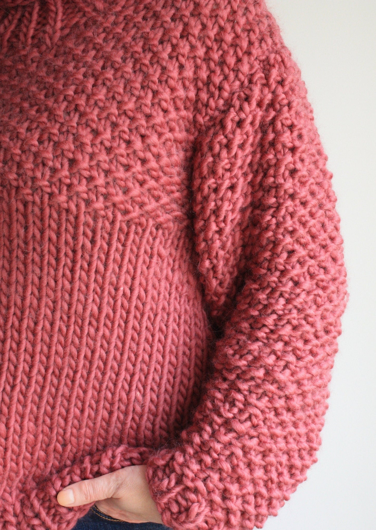 Easy Knitting Pattern - Chunky Knit Sweater | The Weekender - King & Eye
