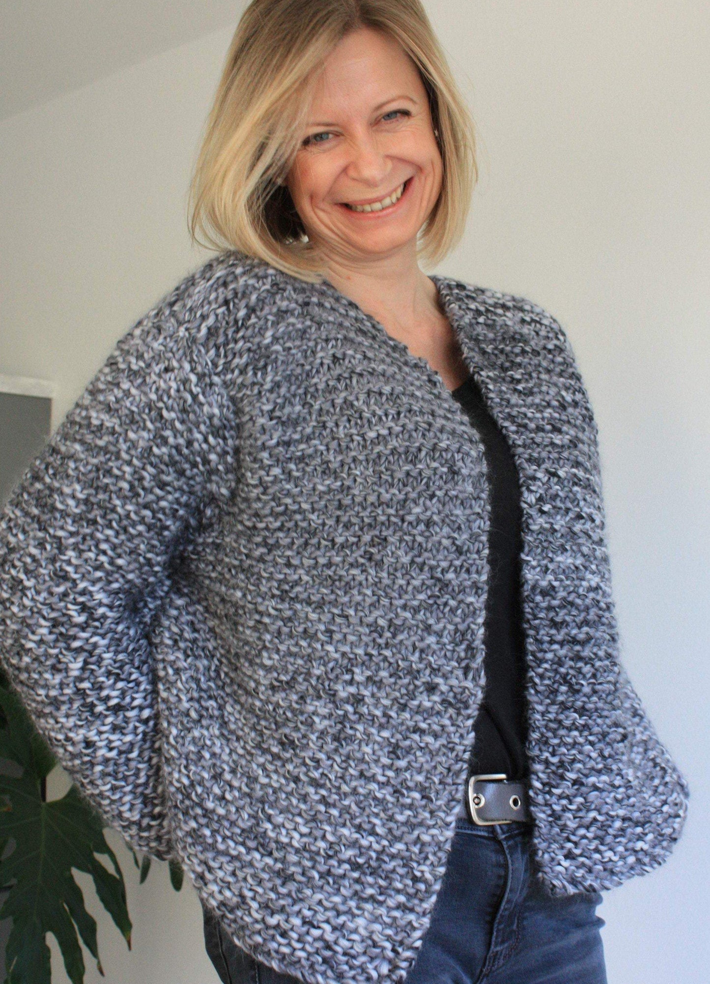 Easy Knitting Pattern - Easy Chunky Knit Sweater Cardigan - King & Eye