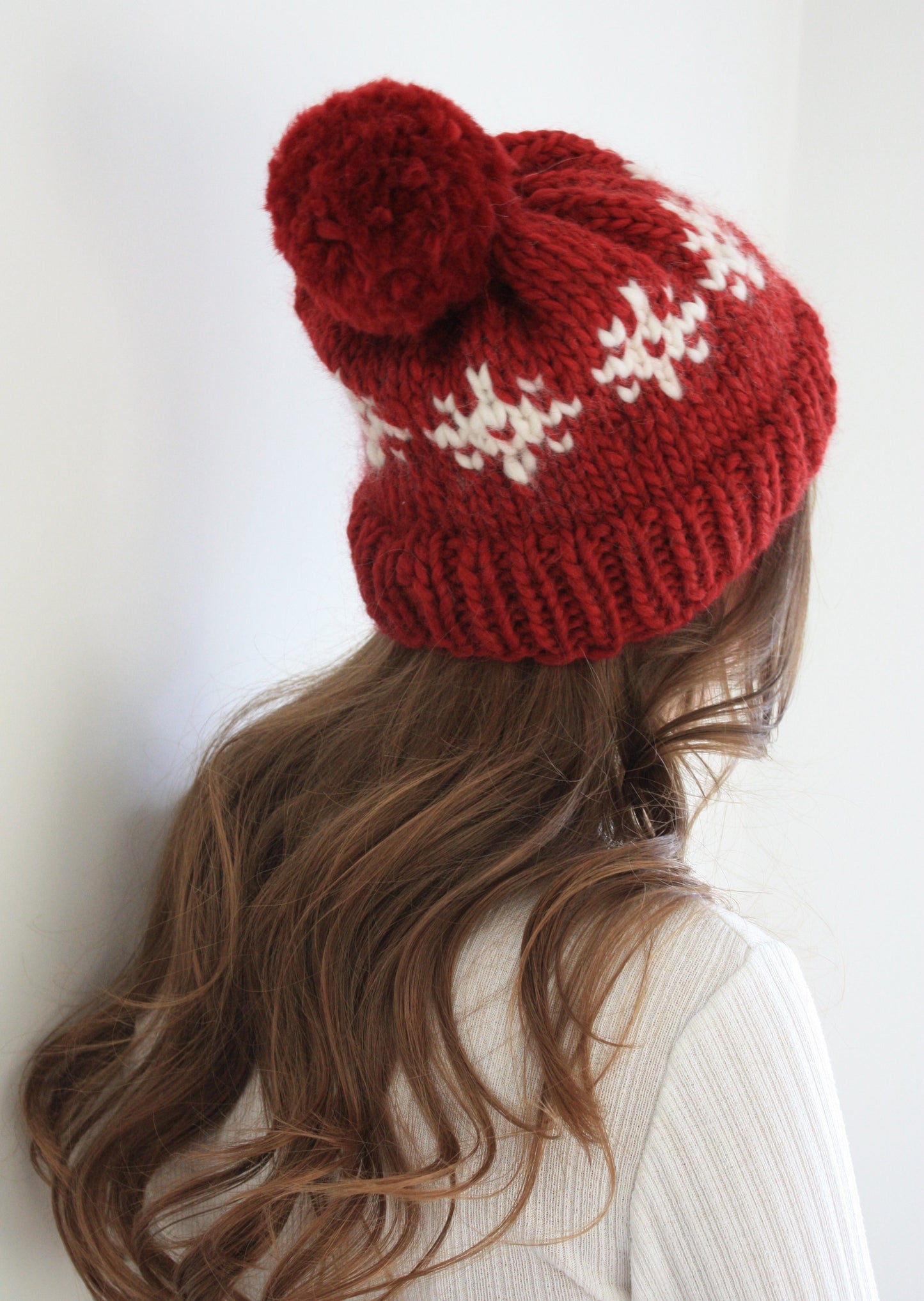 Knitting Pattern - Frostblomst Chunky Colourwork Hat - King & Eye