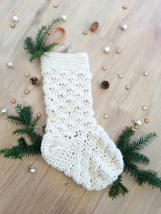 Easy Crochet Pattern - Giant Christmas Stocking - King & Eye