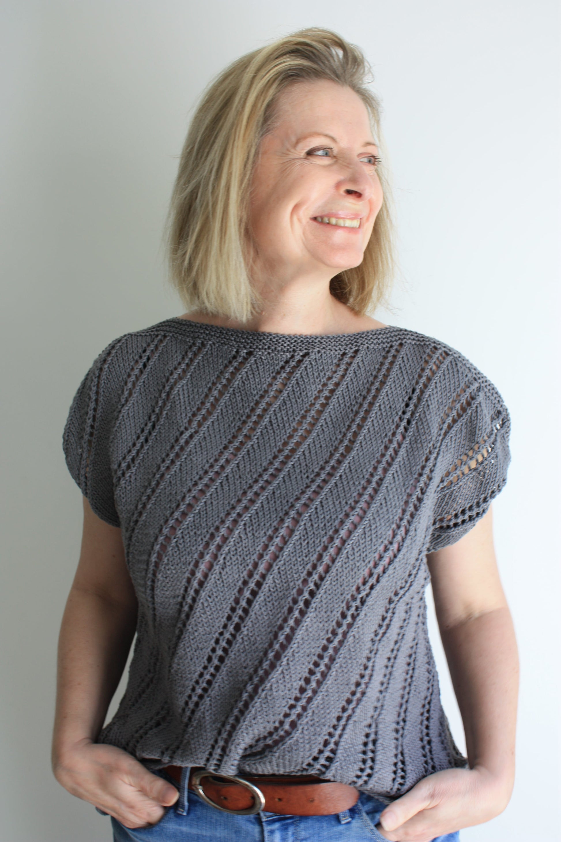 Lepidium Easy Lace Tee Knitting Pattern - King & Eye