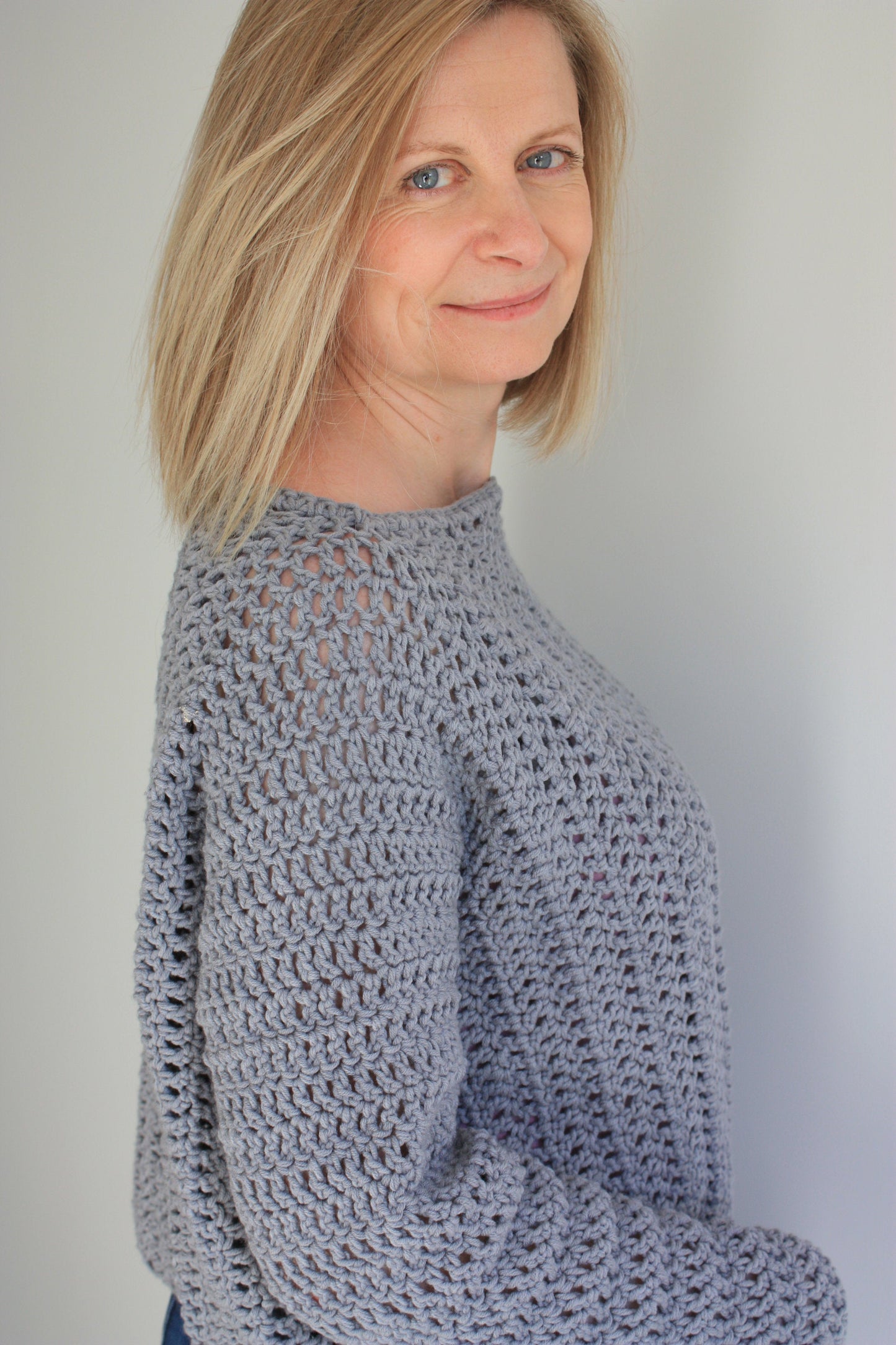 Easy Crochet Pattern - Tulip Time Sweater - King & Eye