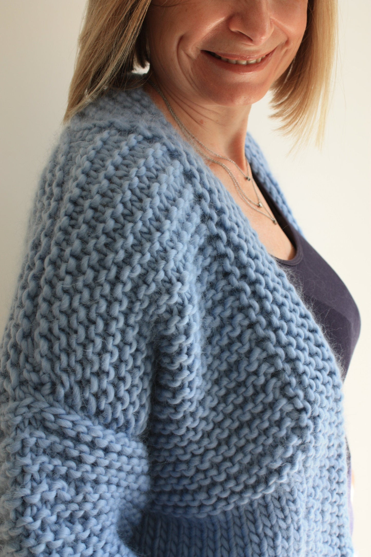 Easy Knitting Pattern - Carla Chunky Knit Cropped Cardigan Pattern - King & Eye