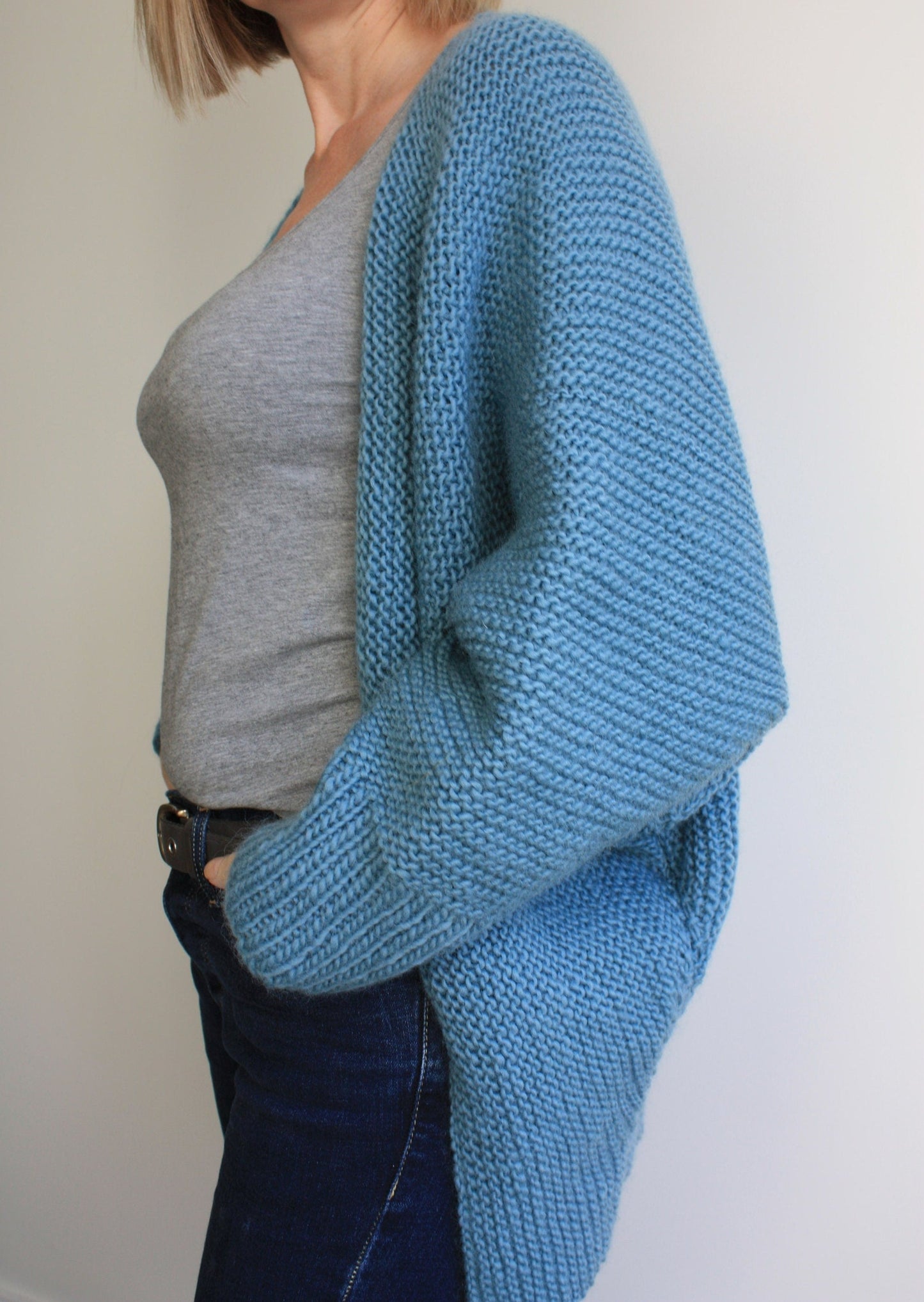 Easy Knitting Pattern - Oversized Batwing Cardigan | The Auchenbrach Cardigan - King & Eye