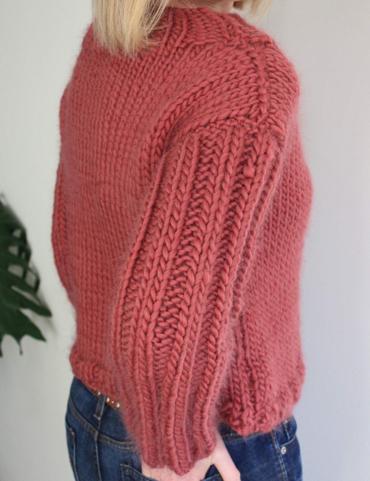 Easy Beginner-Friendly Chunky Knit Sweater (Digital PDF) I Railway Sle